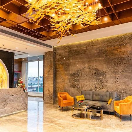 Clarion Hotel Epicure Dehradun Interior photo